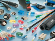 Moždy swòć za cot- efektivity za podawka fiber optich